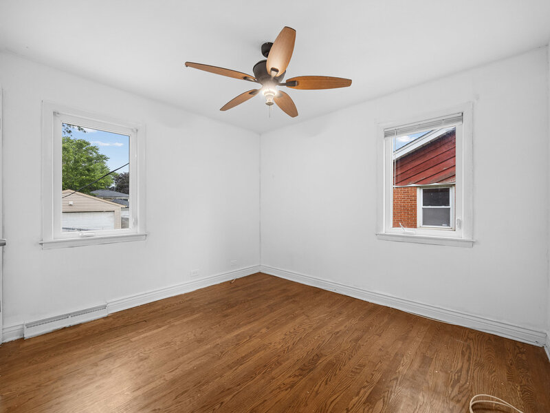 17730 Henry Street Lansing IL 60438