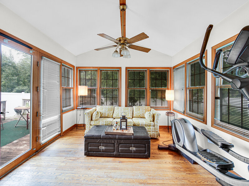 3423 Grandmore Avenue Gurnee IL 60031