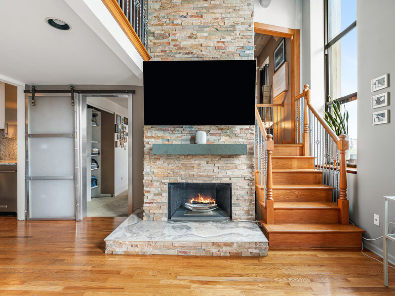 758 N Larrabee Street Chicago IL 60654