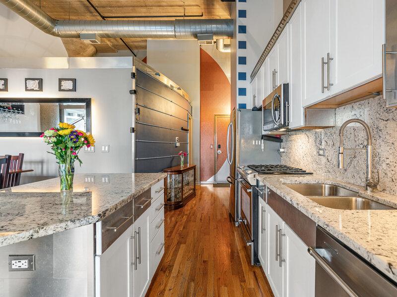 758 N Larrabee Street Chicago IL 60654