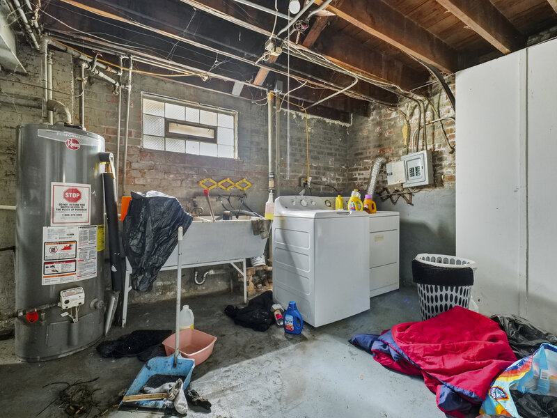 10152 S Bensley Avenue Chicago IL 60617