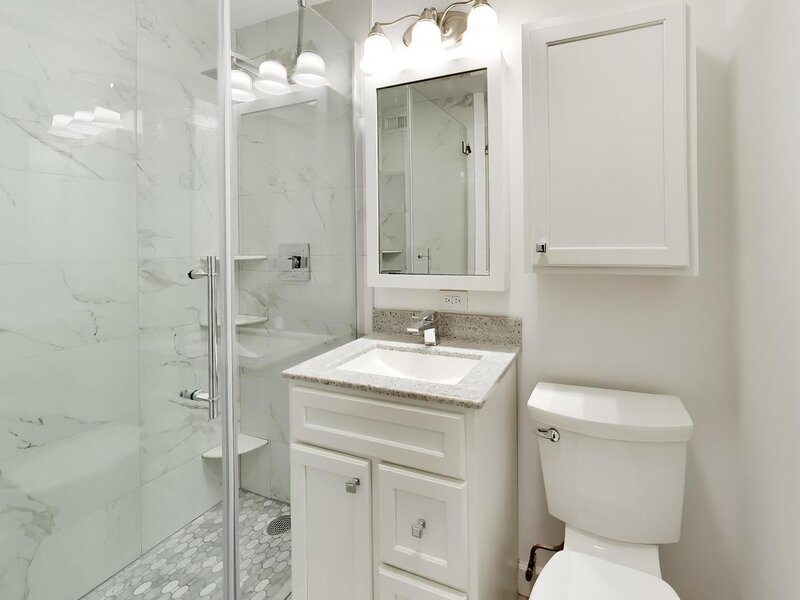 4250 N Marine Drive Chicago IL 60613
