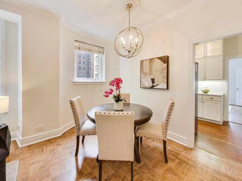 222 E Chestnut Street Chicago IL 60611