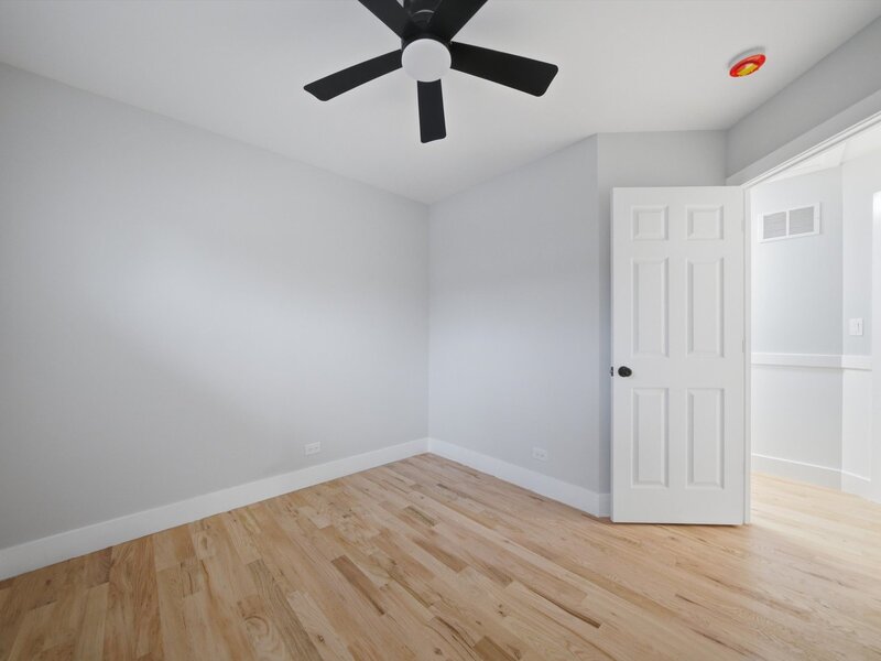 1327 S Wolf Road Hillside IL 60162