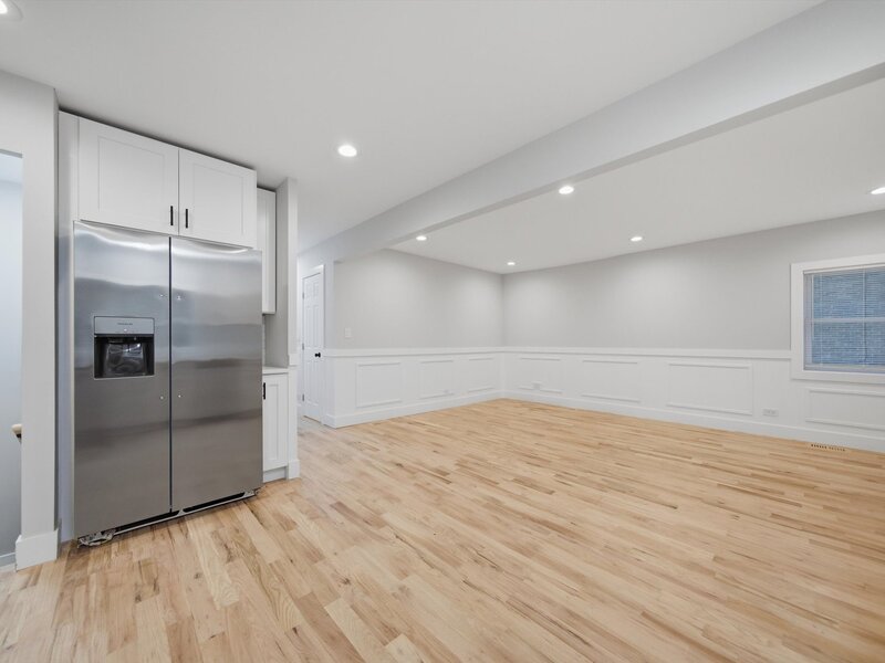 1327 S Wolf Road Hillside IL 60162