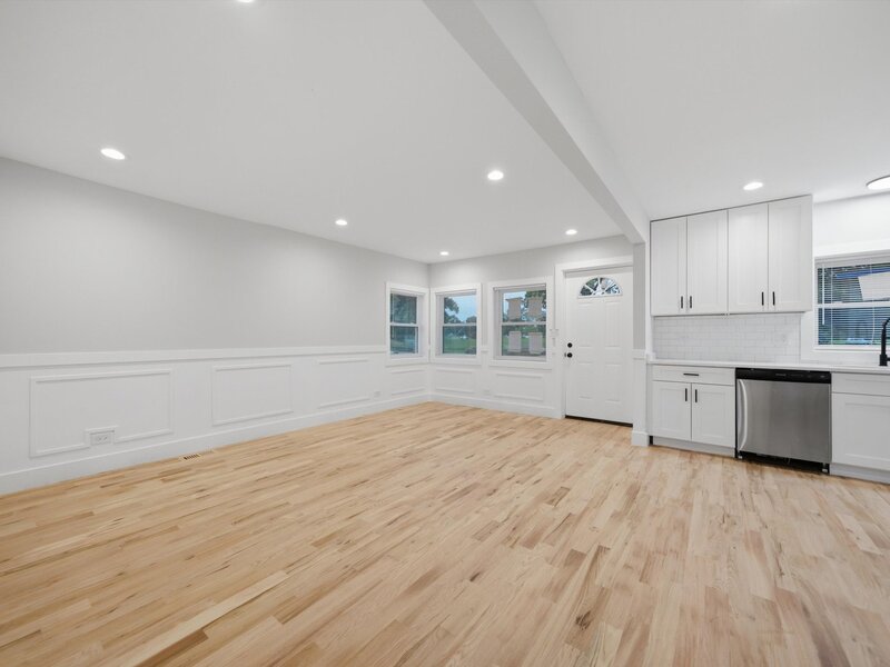 1327 S Wolf Road Hillside IL 60162
