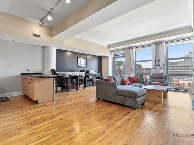 165 N Canal Street Chicago IL 60606