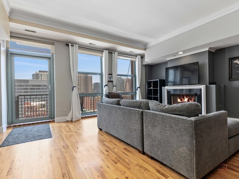 165 N Canal Street Chicago IL 60606