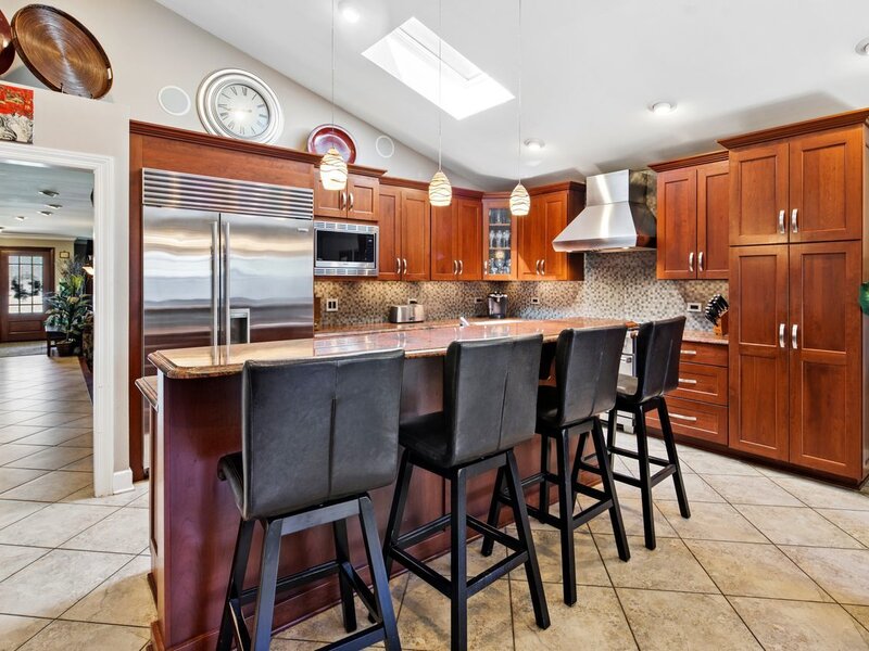 6833 N Concord Lane Niles IL 60714