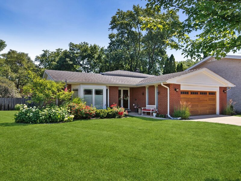 6833 N Concord Lane Niles IL 60714