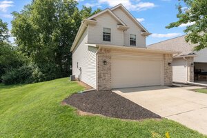 Photo of 1203 Windwood Lane Mahomet IL 61853