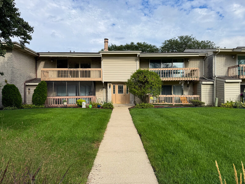 15801 Orlan Brook Drive Orland Park IL 60462
