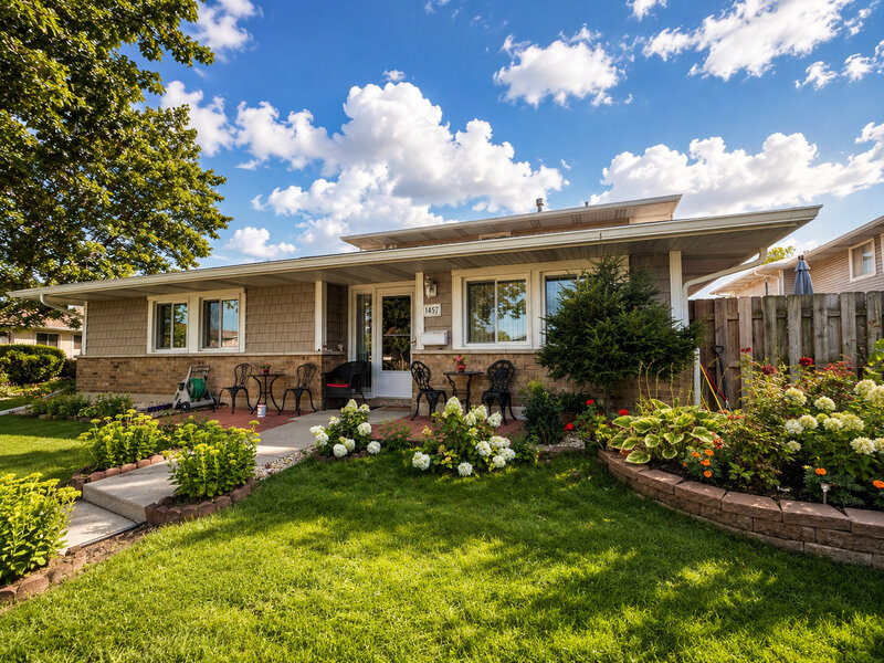 1457 Fremont Drive Hanover Park IL 60133
