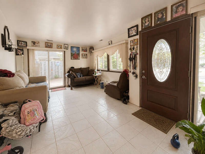 1457 Fremont Drive Hanover Park IL 60133