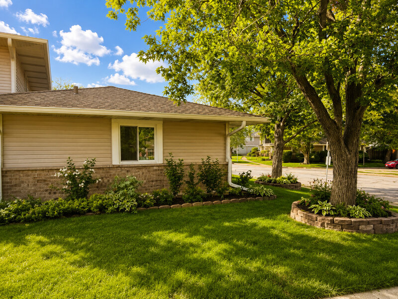 1457 Fremont Drive Hanover Park IL 60133