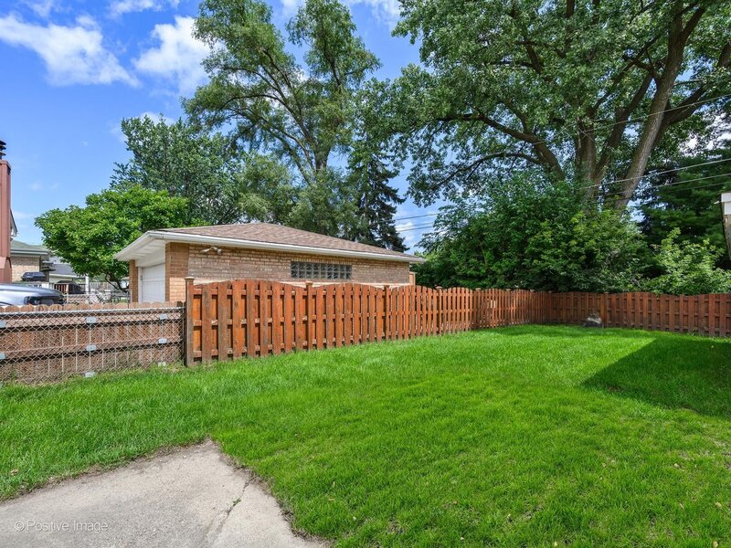 8211 Mango Avenue Morton Grove IL 60053