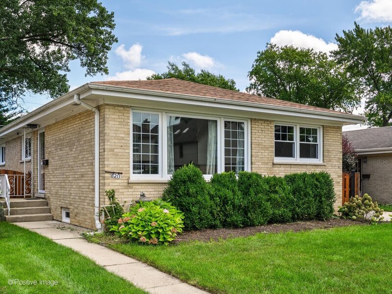 8211 Mango Avenue Morton Grove IL 60053