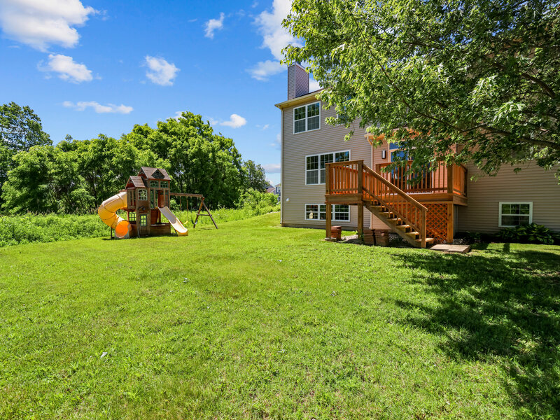 2819 Sweet Clover Way Wauconda IL 60084