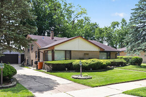 Photo of 2345 184th Street Lansing IL 60438