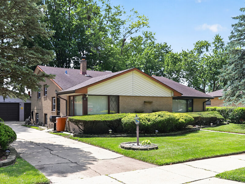 2345 184th Street Lansing IL 60438