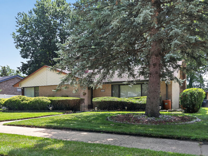 2345 184th Street Lansing IL 60438