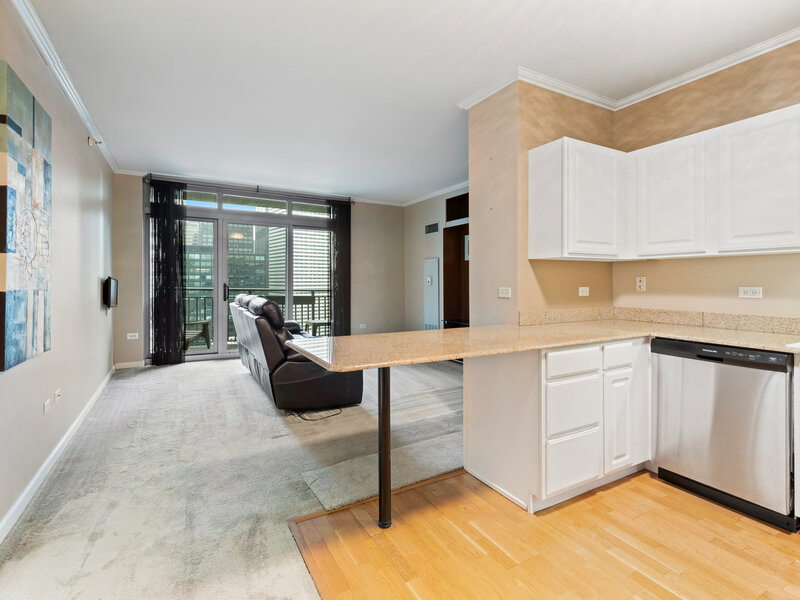 125 S Jefferson Street Chicago IL 60661