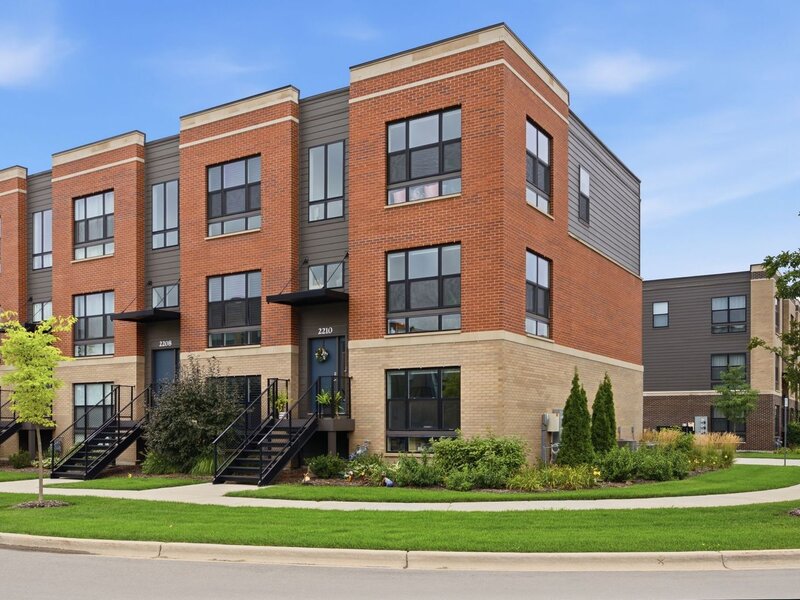 2210 Venture Drive Schaumburg IL 60173