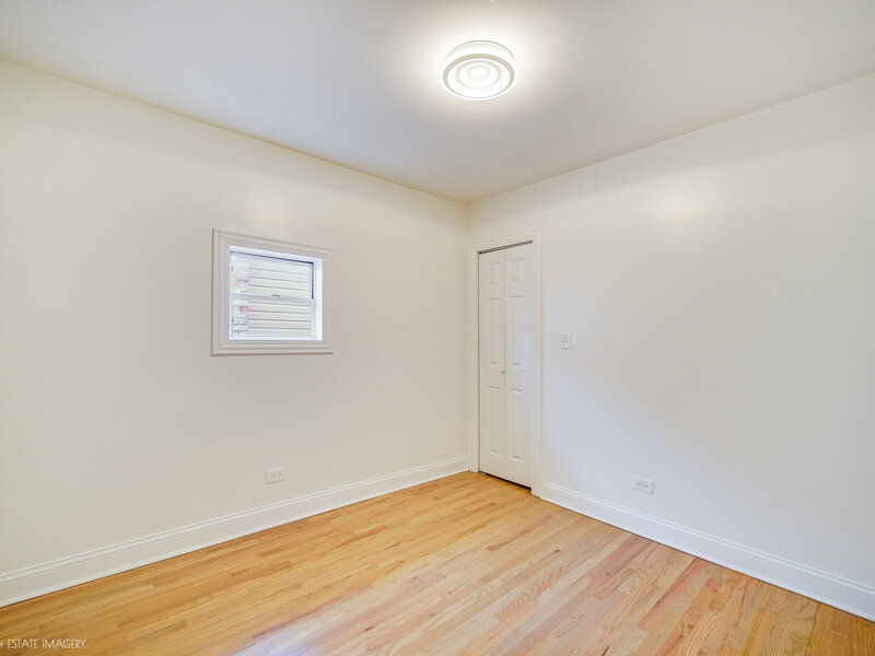 8100 S Cornell Avenue Chicago IL 60619