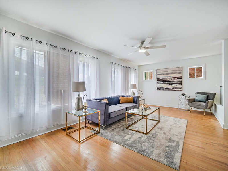 8100 S Cornell Avenue Chicago IL 60619