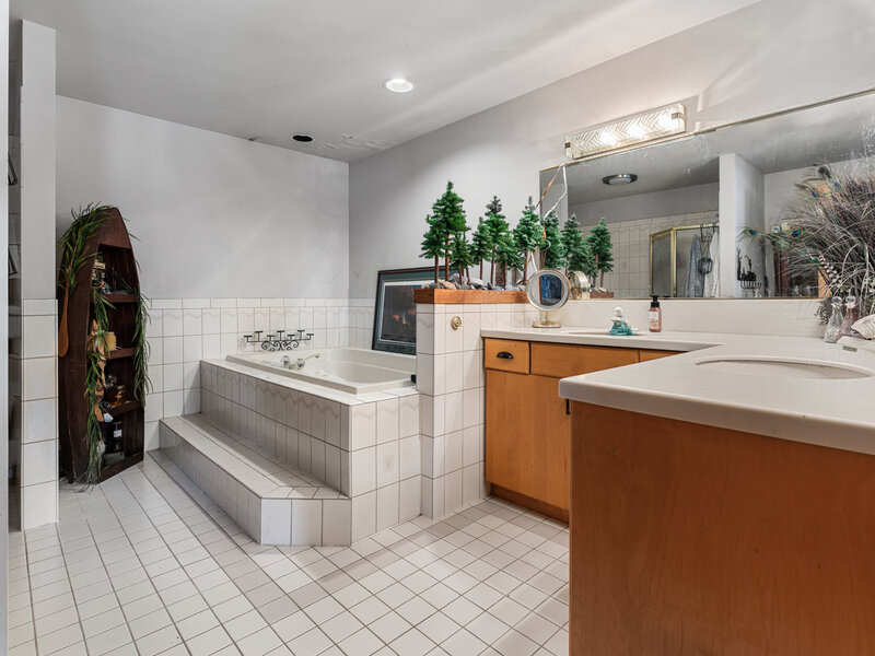 12300 River Road Plano IL 60545