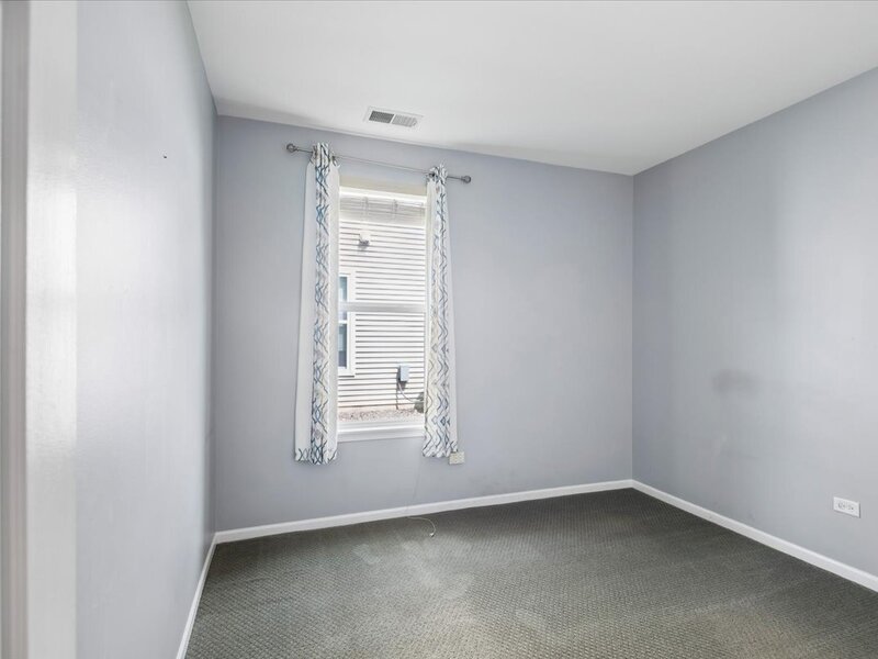 3304 Comstock Court Mundelein IL 60060