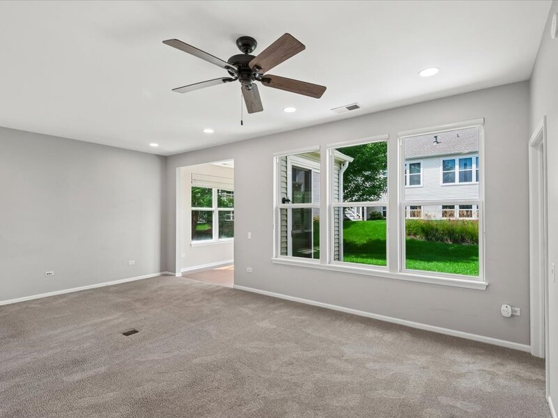3304 Comstock Court Mundelein IL 60060