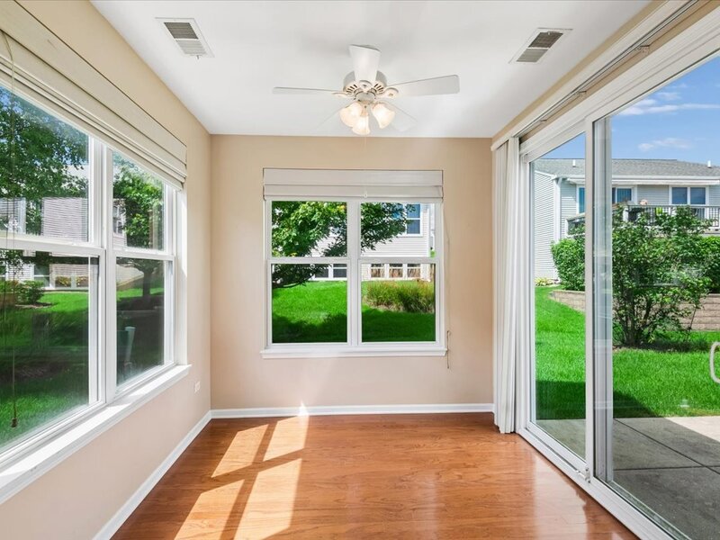 3304 Comstock Court Mundelein IL 60060