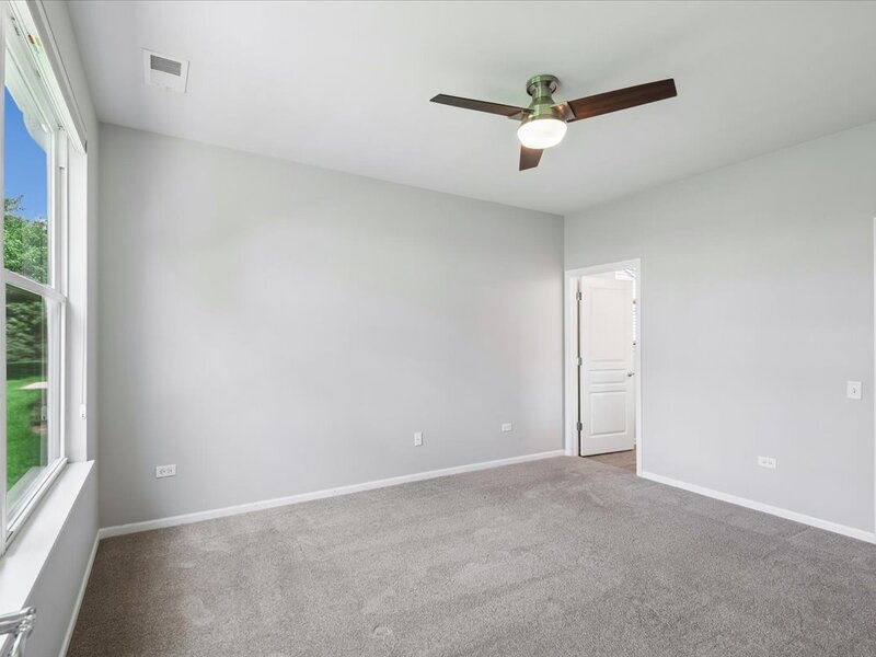 3304 Comstock Court Mundelein IL 60060