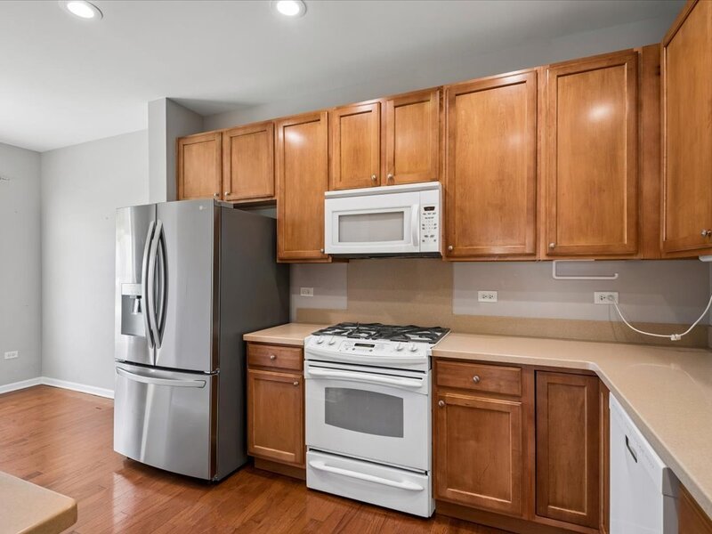 3304 Comstock Court Mundelein IL 60060