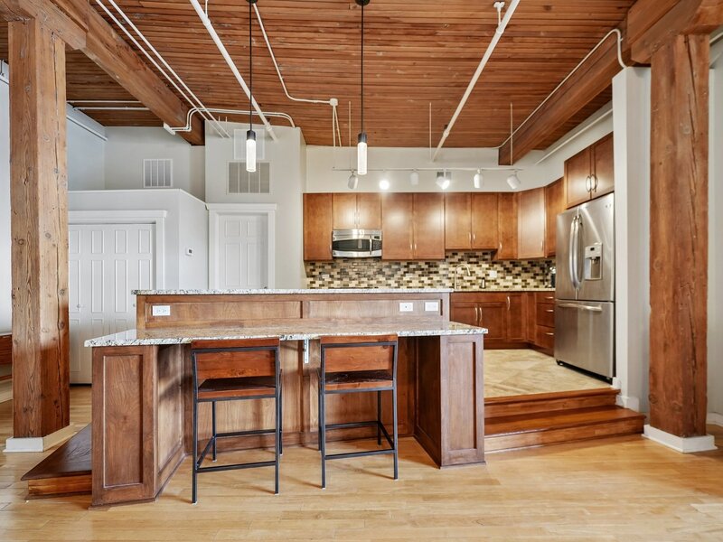 1725 W North Avenue Chicago IL 60622
