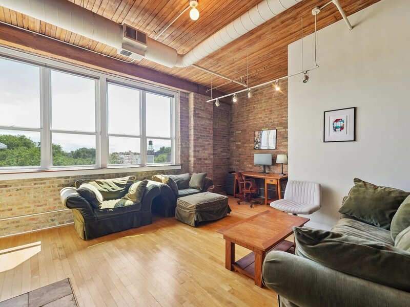 1725 W North Avenue Chicago IL 60622