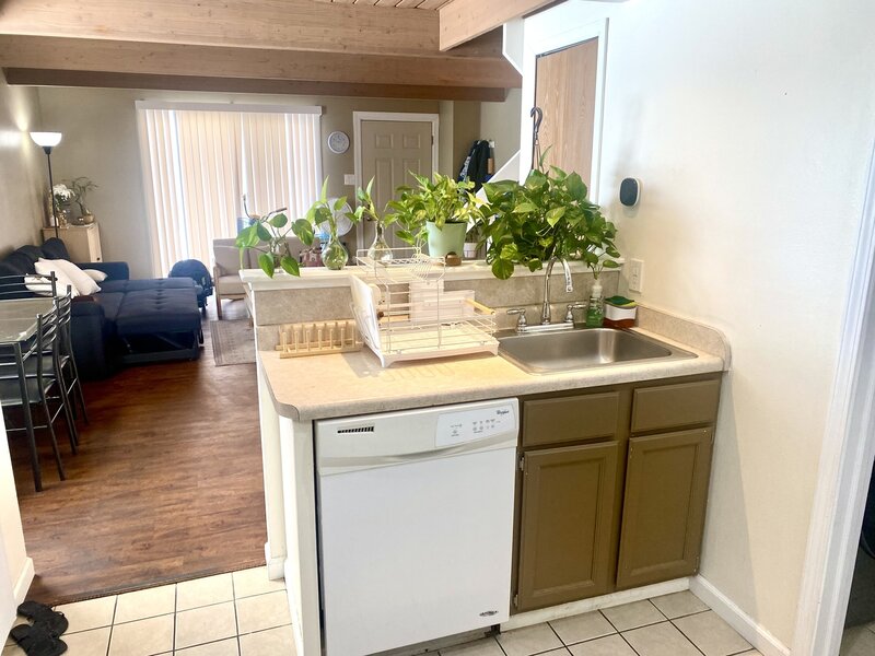 530 Meadow Green Lane Round Lake Beach IL 60073