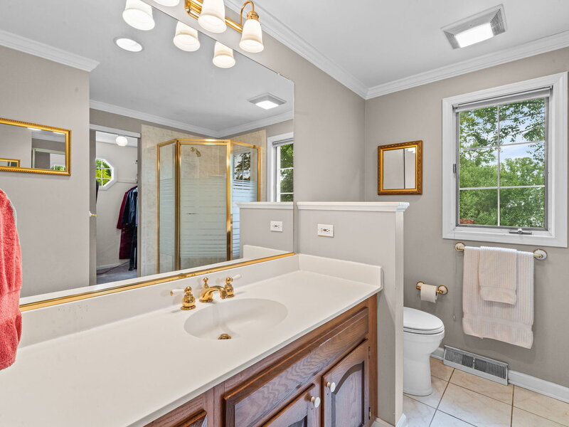 1533 N Belmont Avenue Arlington Heights IL 60004