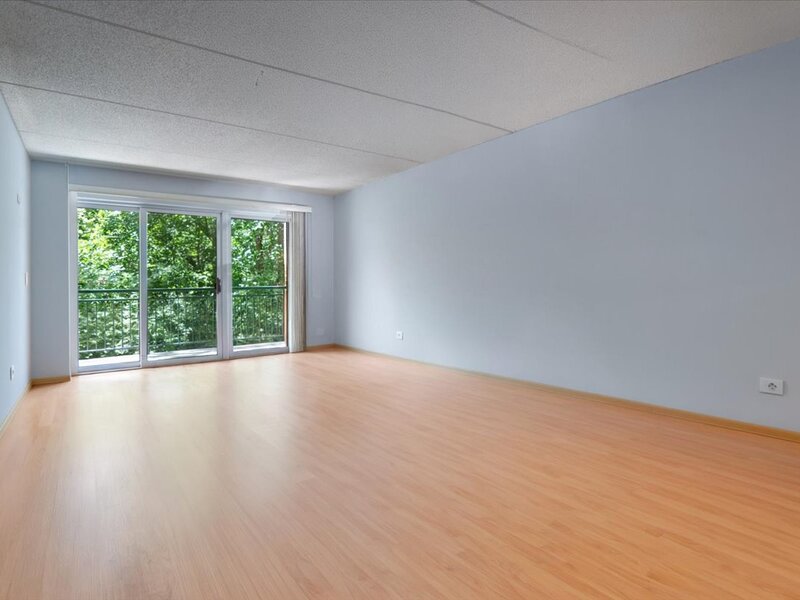 5360 N Lowell Avenue Chicago IL 60630