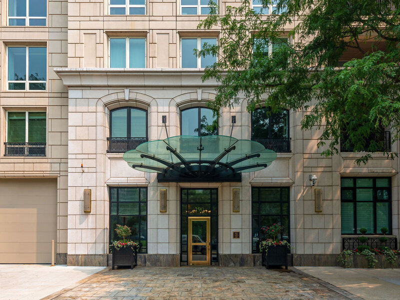 840 N Lake Shore Drive Chicago IL 60611