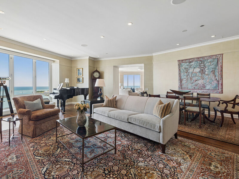 840 N Lake Shore Drive Chicago IL 60611