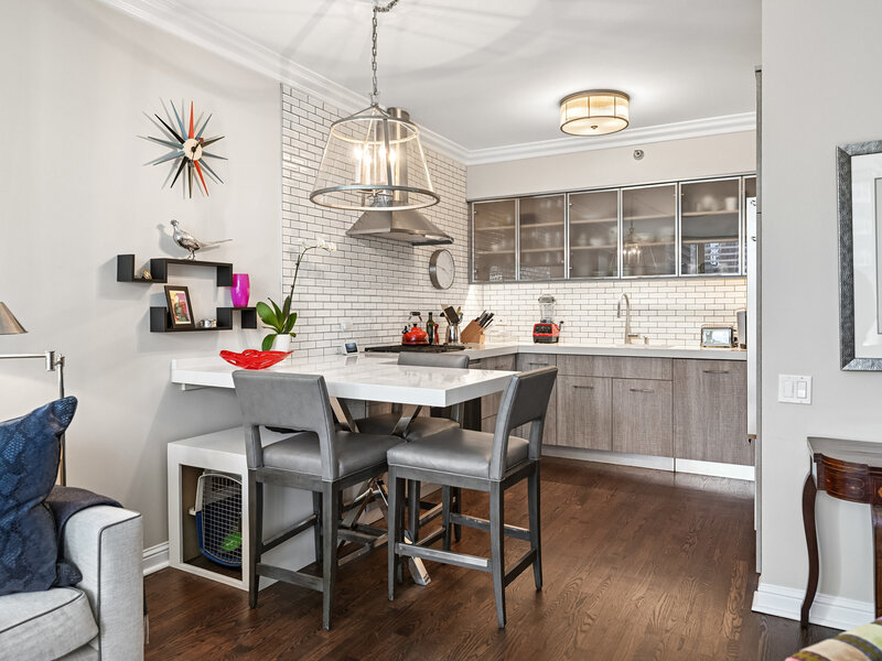 25 E Superior Street Chicago IL 60611
