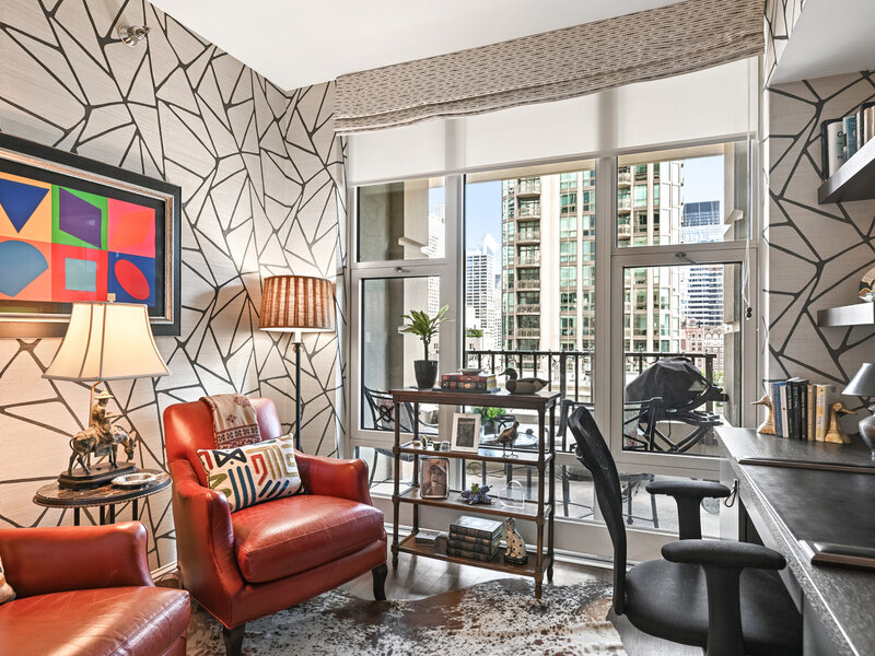 25 E Superior Street Chicago IL 60611