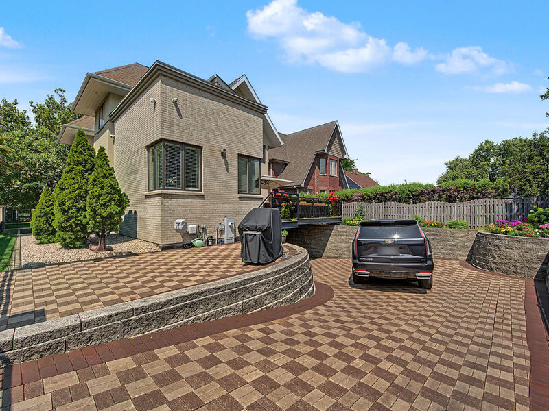 1915 S Washington Avenue Park Ridge IL 60068