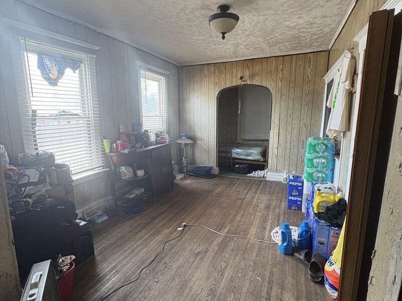 7158 S May Street Chicago IL 60621