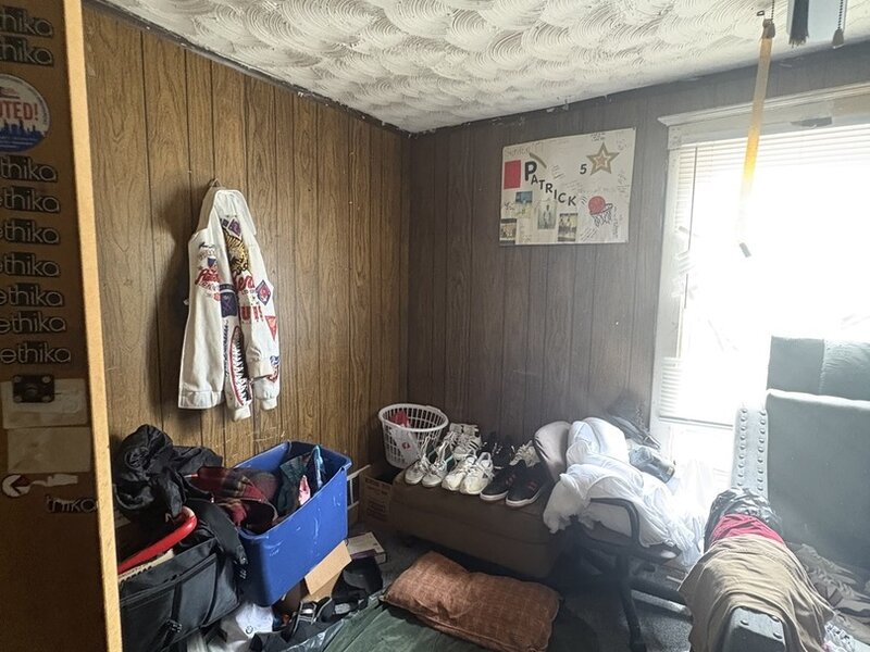 7158 S May Street Chicago IL 60621
