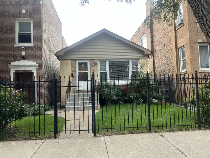 1504 N Kolin Avenue Chicago IL 60651