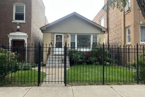 Photo of 1504 N Kolin Avenue Chicago IL 60651