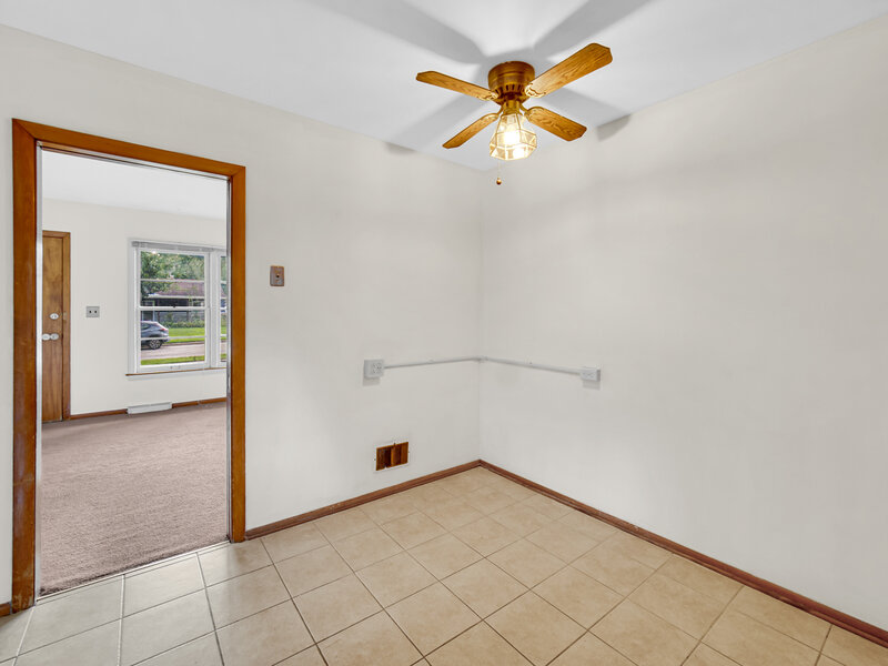 308 Maple Street Glen Ellyn IL 60137
